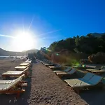 ホテル Pine & Bungallows ヒサルヌ