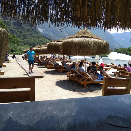 Hotel Pine & Bungallows 4*