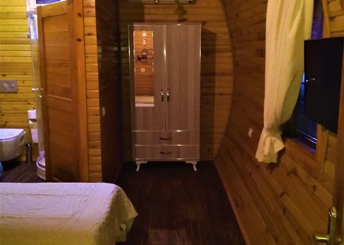 Pine & Bungallows Hotel 4*