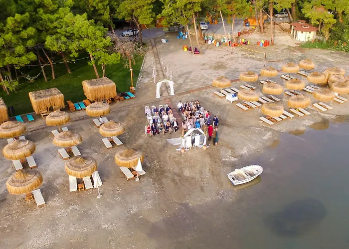 Pine & Bungallows Hotel 4*