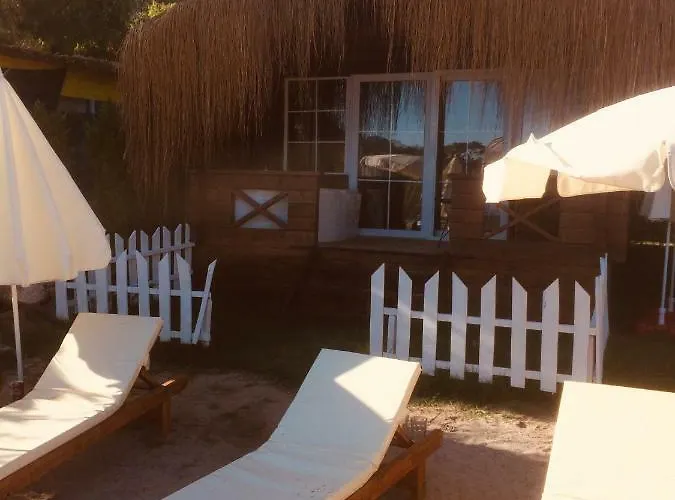 Pine & Bungallows מלון 4*